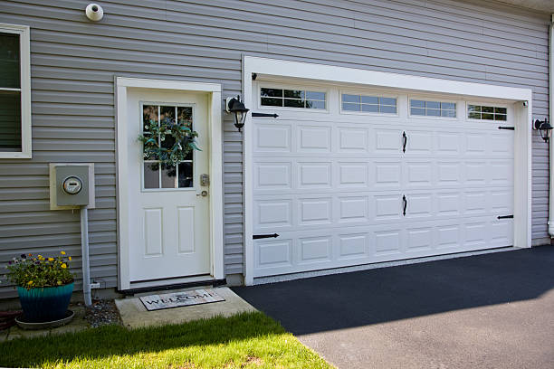 24/7 Emergency Garage Door Panel Replacement experts in Cumberland County County, NC